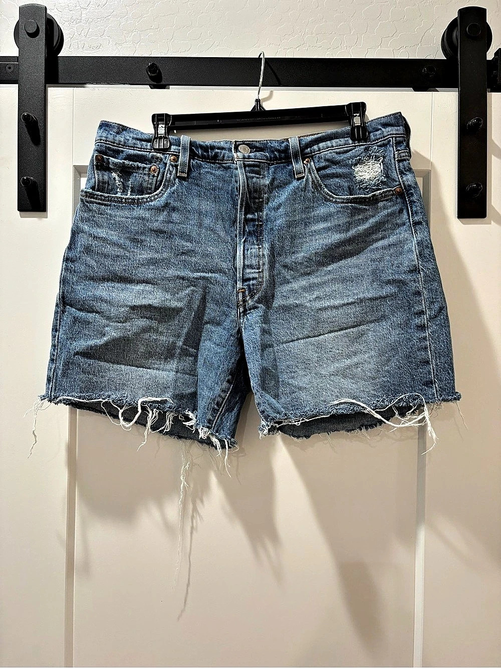 Levi's 501 Original Shorts Denim Cutoff Waist 33 Blue